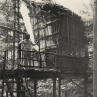 泉水入瞑想台の松澤宥